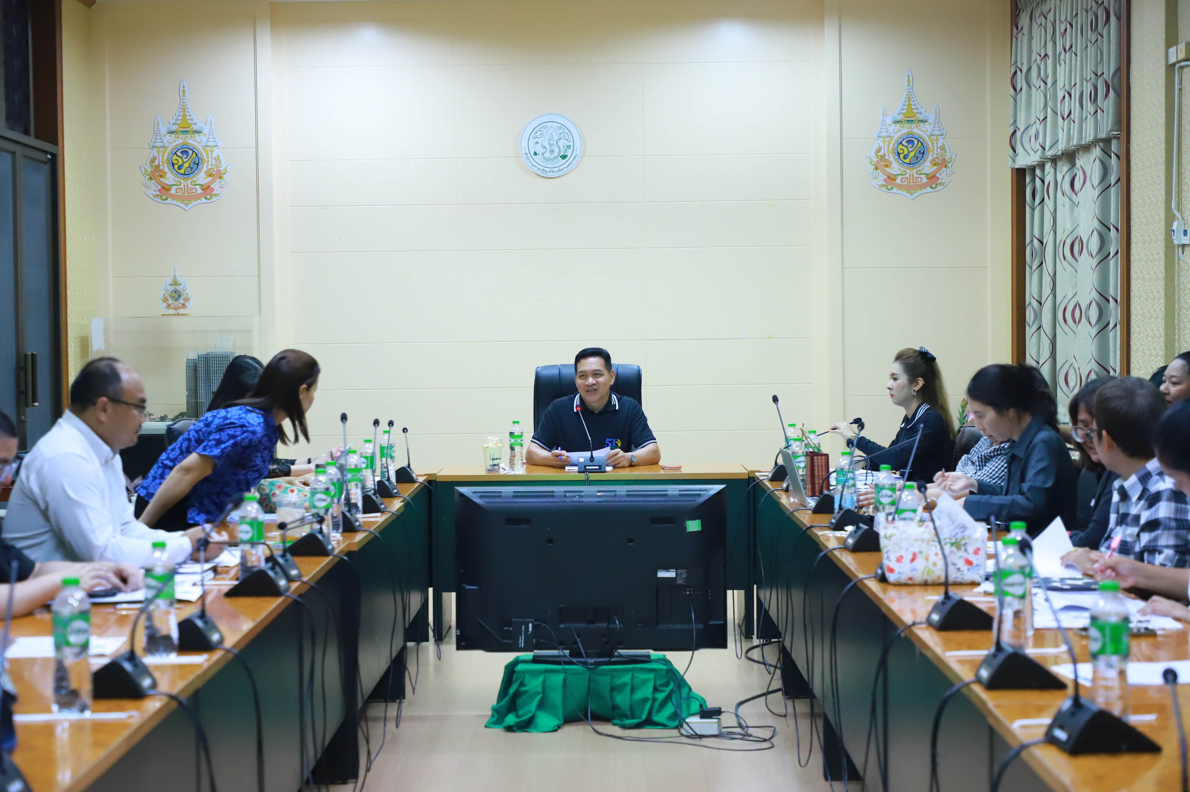 title - สบท. ประชุมคณะทำงานร่างตัวชี้วัดการประเมินผลการดำเนินงานของกองทุนการปฏิรูปที่ดินเพื่อเกษตรกรรม ประจำปีบัญชี 2570 ครั้งที่ 1/2569